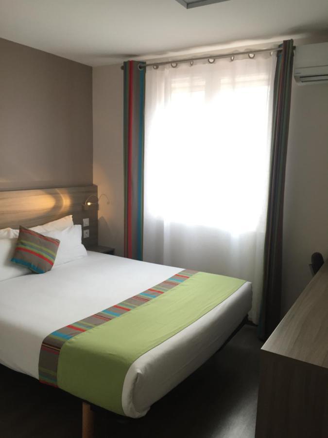 Hotel Le Majestic Canet Plage Bagian luar foto