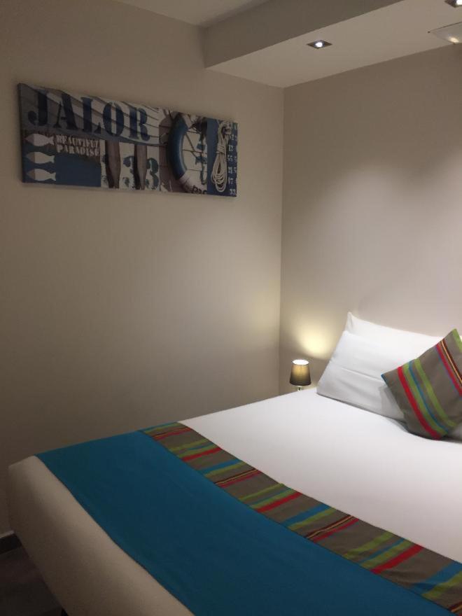 Hotel Le Majestic Canet Plage Bagian luar foto