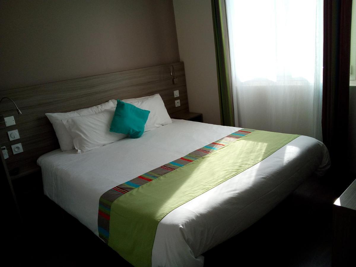 Hotel Le Majestic Canet Plage Bagian luar foto